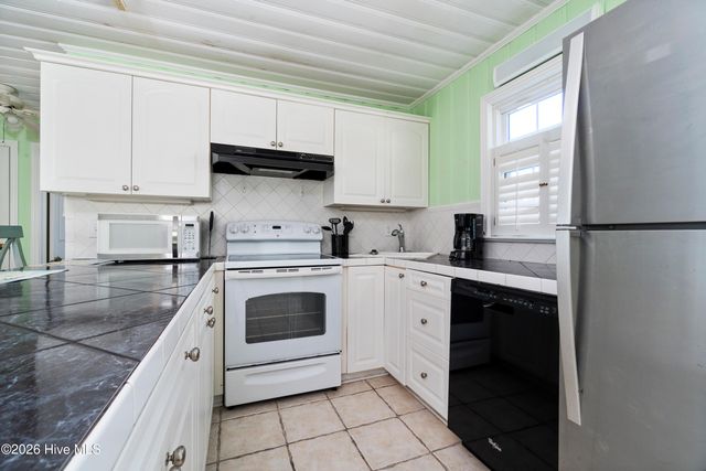 401 E Atlantic Boulevard, Atlantic Beach, NC 28512