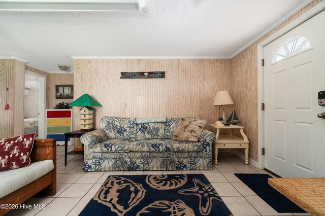 401 E Atlantic Boulevard, Atlantic Beach, NC 28512