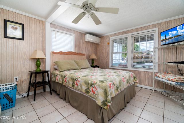 401 E Atlantic Boulevard, Atlantic Beach, NC 28512