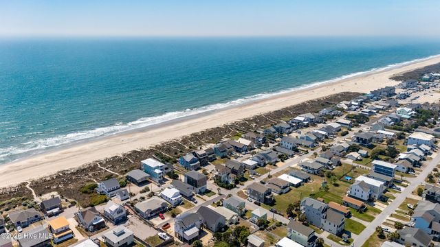 401 E Atlantic Boulevard, Atlantic Beach, NC 28512