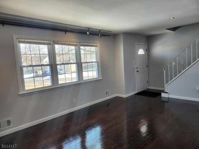 14 Darwin Rd, Franklin Twp., NJ 08873