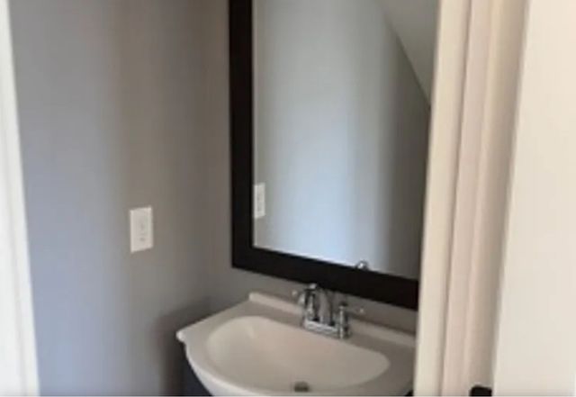 347 Sylvan Park Ln, Nashville, TN 37209