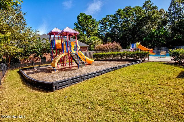 8846 New Forest Drive, Wilmington, NC 28411