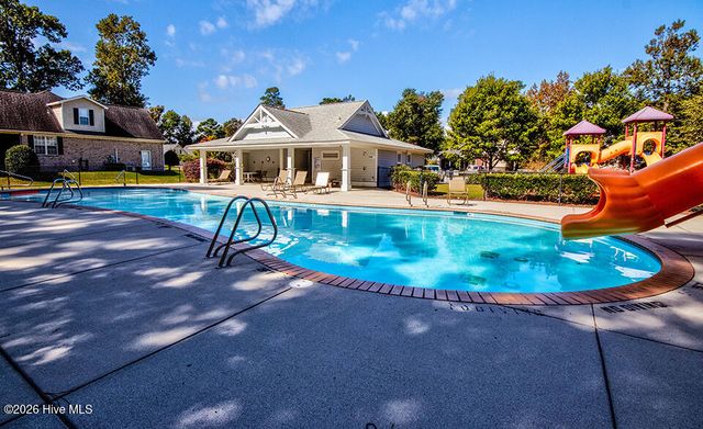 8846 New Forest Drive, Wilmington, NC 28411