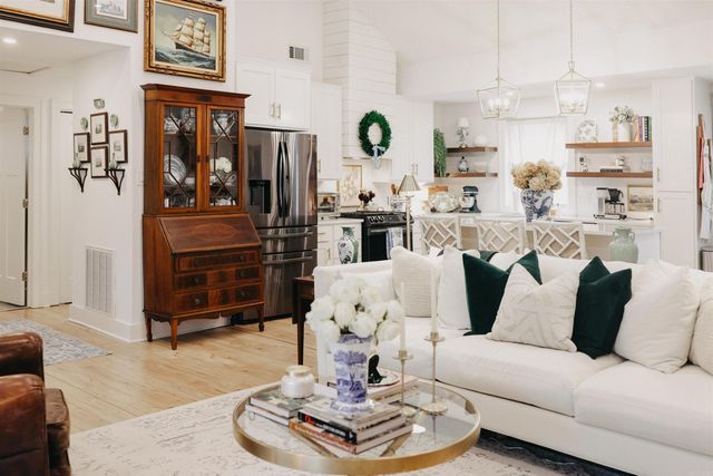 5812 N Locust St, North Little Rock, AR 72116