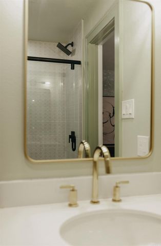 5812 N Locust St, North Little Rock, AR 72116