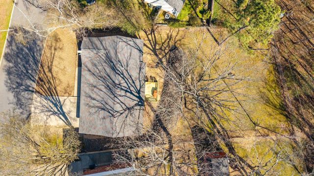 5812 N Locust St, North Little Rock, AR 72116