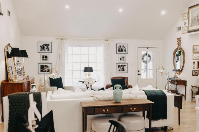 5812 N Locust St, North Little Rock, AR 72116