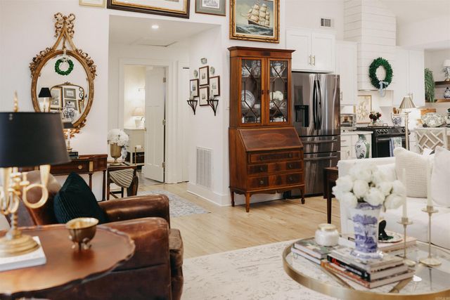 5812 N Locust St, North Little Rock, AR 72116