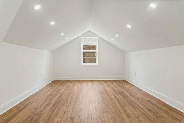 5812 N Locust St, North Little Rock, AR 72116