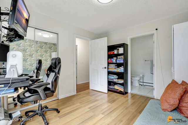 2440 W 88th Avenue, Anchorage, AK 99502