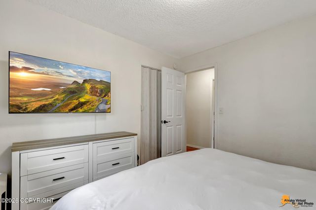 2440 W 88th Avenue, Anchorage, AK 99502
