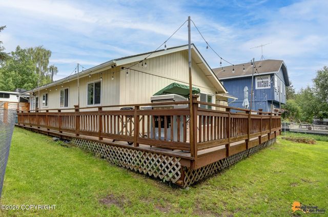 2440 W 88th Avenue, Anchorage, AK 99502