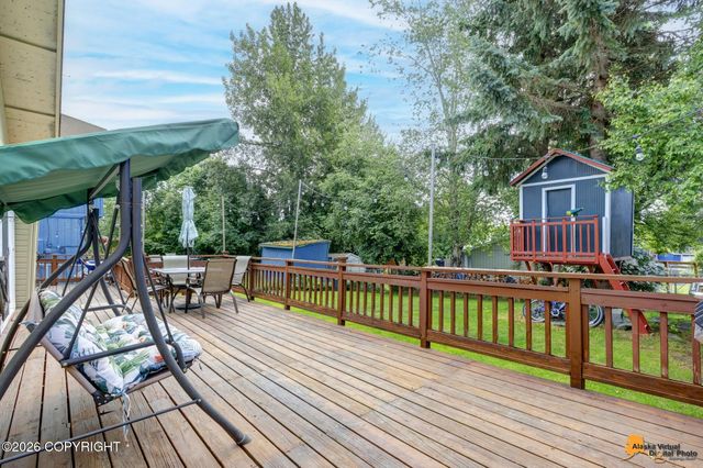 2440 W 88th Avenue, Anchorage, AK 99502