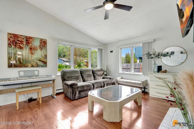 2440 W 88th Avenue, Anchorage, AK 99502