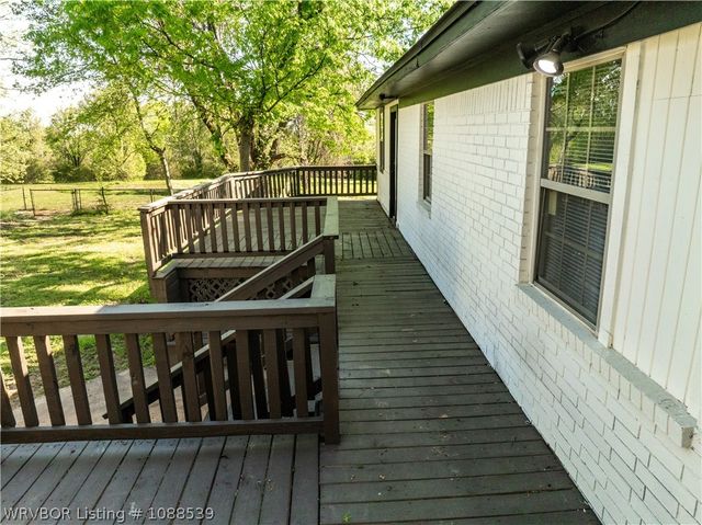 809 Canterbury Drive, Alma, AR 72921