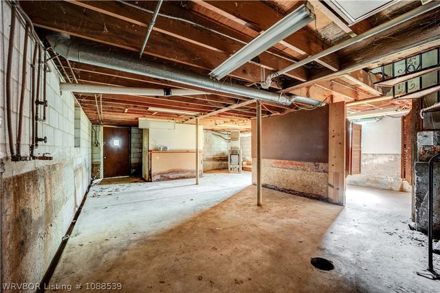 809 Canterbury Drive, Alma, AR 72921