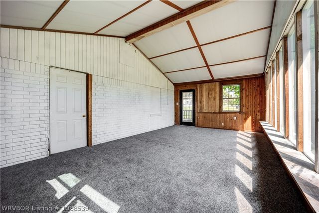 809 Canterbury Drive, Alma, AR 72921