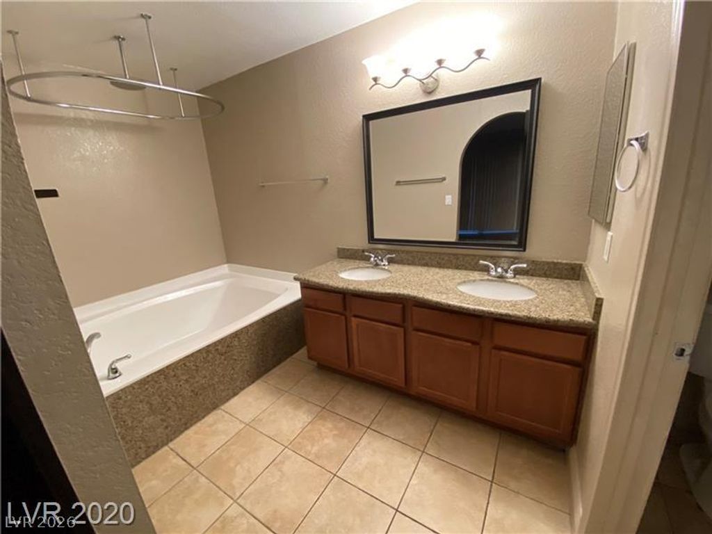 1850 North Decatur Boulevard 102, Las Vegas, NV 89108 — photo 3