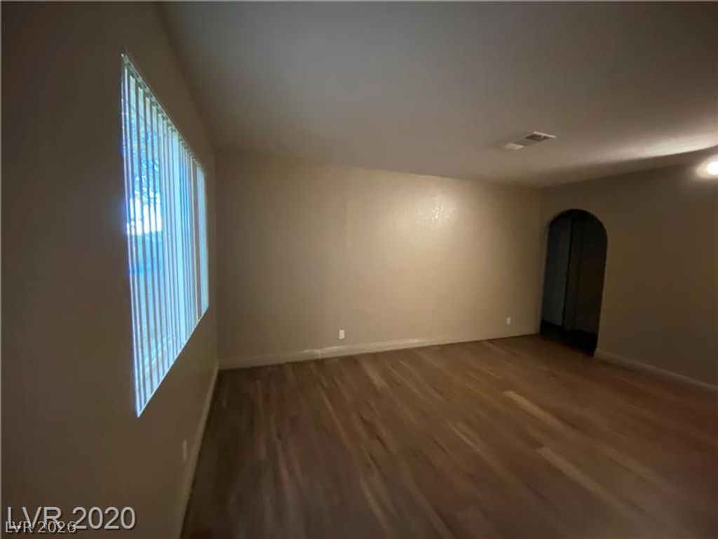 1850 North Decatur Boulevard 102, Las Vegas, NV 89108 — photo 5