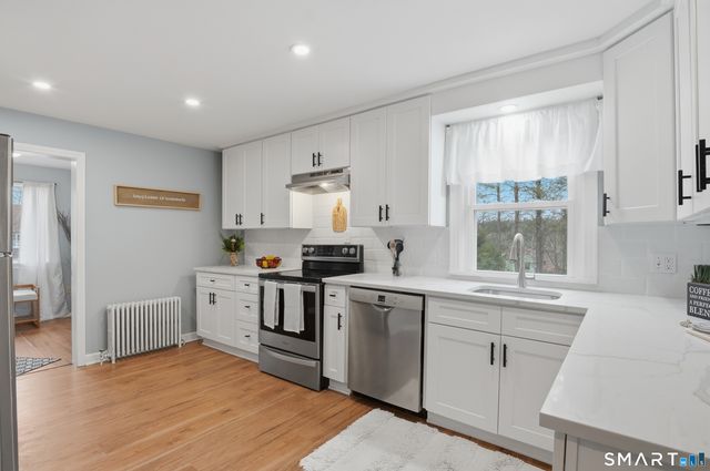 101 Ridgefield Street, Meriden, CT 06450