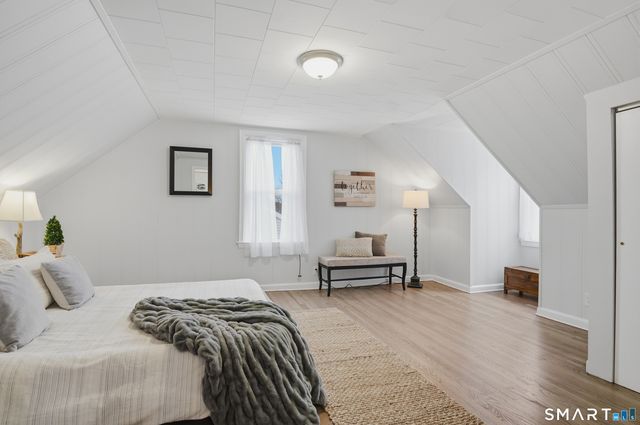 101 Ridgefield Street, Meriden, CT 06450