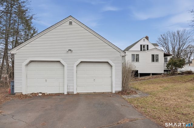 101 Ridgefield Street, Meriden, CT 06450