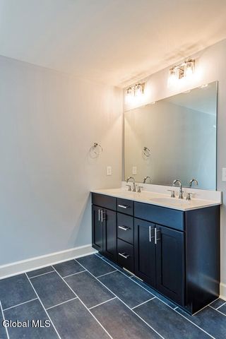 14 Stone Creek Drive, East Greenbush, NY 12061