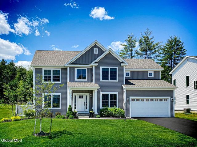 14 Stone Creek Drive, East Greenbush, NY 12061