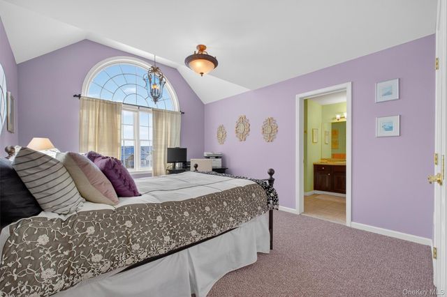 44 Harrisons Trail, Hopewell Junction, NY 12533