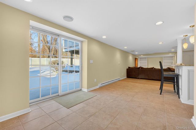 44 Harrisons Trail, Hopewell Junction, NY 12533