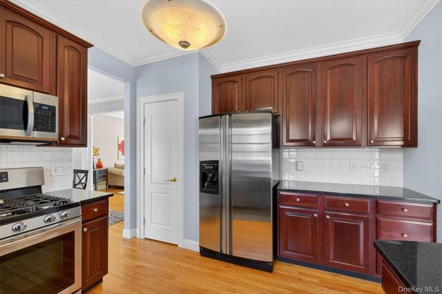 44 Harrisons Trail, Hopewell Junction, NY 12533