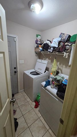 214 Spring Branch Drive, Benton, AR 72015