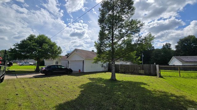 214 Spring Branch Drive, Benton, AR 72015