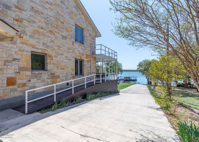 10440 County Road 454, Brownwood, TX 76801