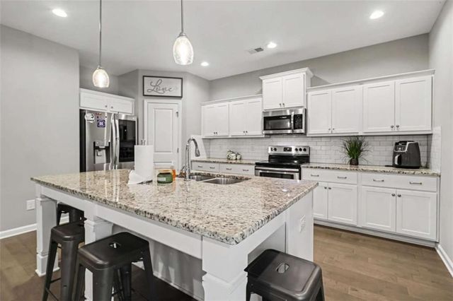 29 Marvin Gardens, Sharpsburg, GA 30277