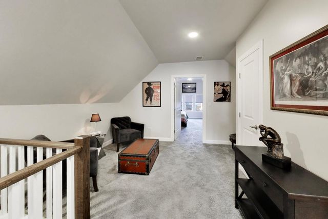 3429 N KILDARE Avenue, Chicago, IL 60641