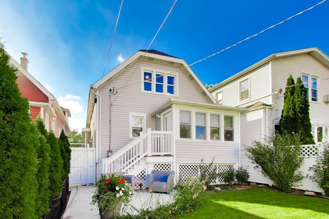 3429 N KILDARE Avenue, Chicago, IL 60641