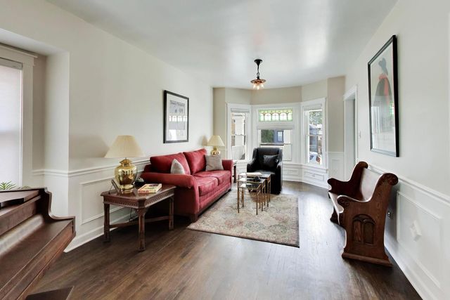 3429 N KILDARE Avenue, Chicago, IL 60641