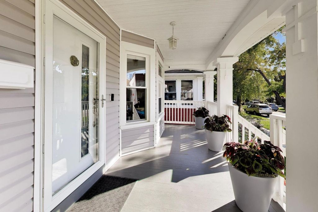 3429 N KILDARE Avenue, Chicago, IL 60641 — photo 3