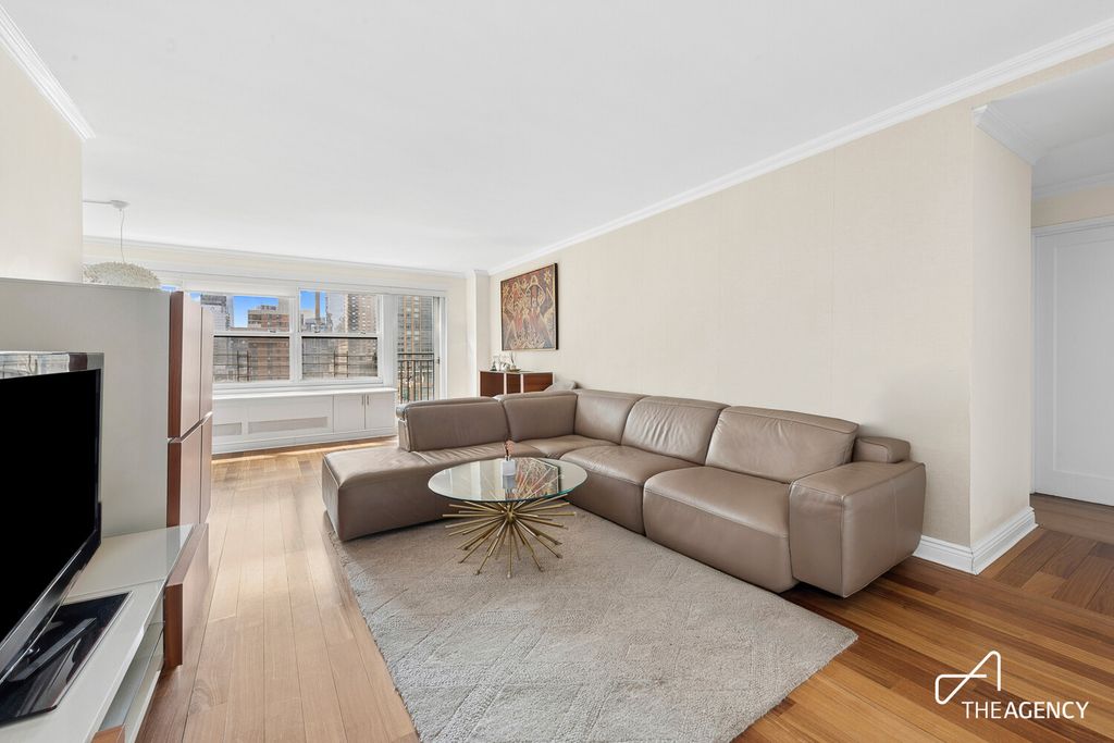 150 W End Ave Apt 19C, New York City, NY 10023