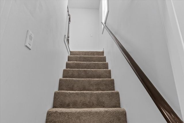 1246 Rawlings Street, Washington Court House, OH 43160