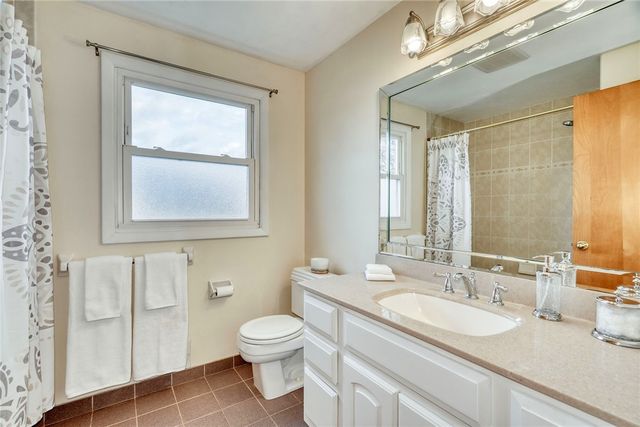 334 Kartes Dr, Greece, NY 14616