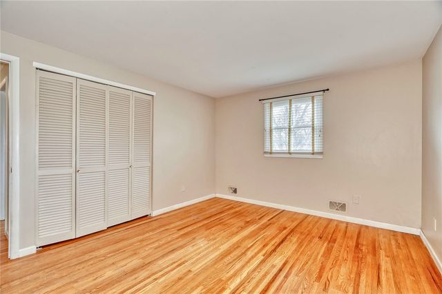 334 Kartes Dr, Greece, NY 14616