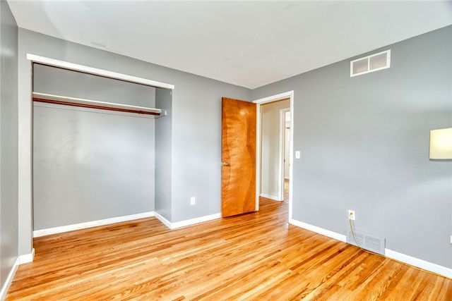 334 Kartes Dr, Greece, NY 14616