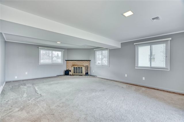 334 Kartes Dr, Greece, NY 14616