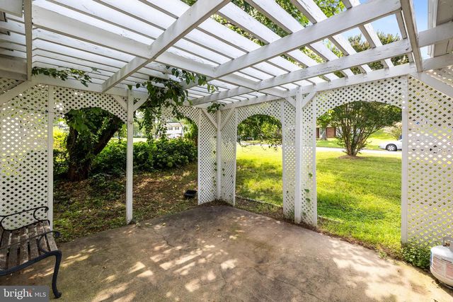 5725 HABERSHAM WAY, Alexandria, VA 22310