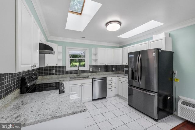 5725 HABERSHAM WAY, Alexandria, VA 22310