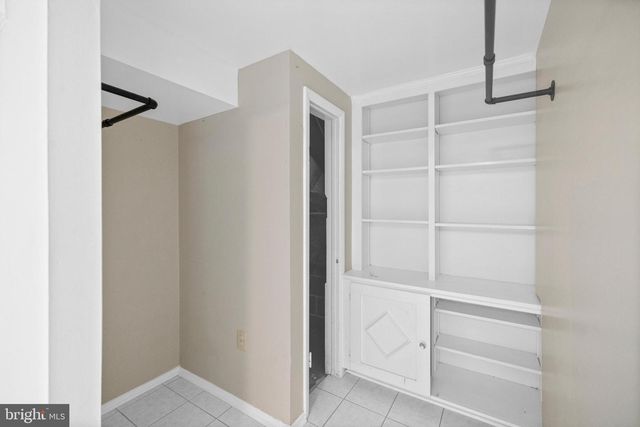 5725 HABERSHAM WAY, Alexandria, VA 22310