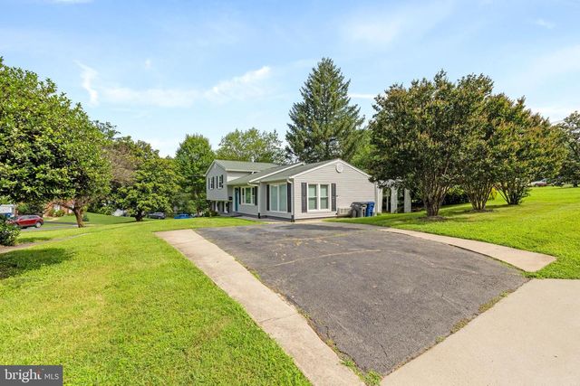 5725 HABERSHAM WAY, Alexandria, VA 22310